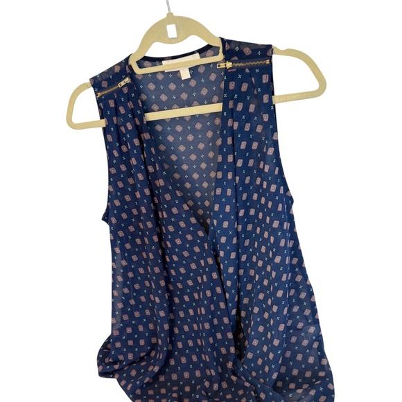 Tops - Navy Blue Geometric Diamond Print Surplice Sleeveless Blouse Gold Zipper Accent